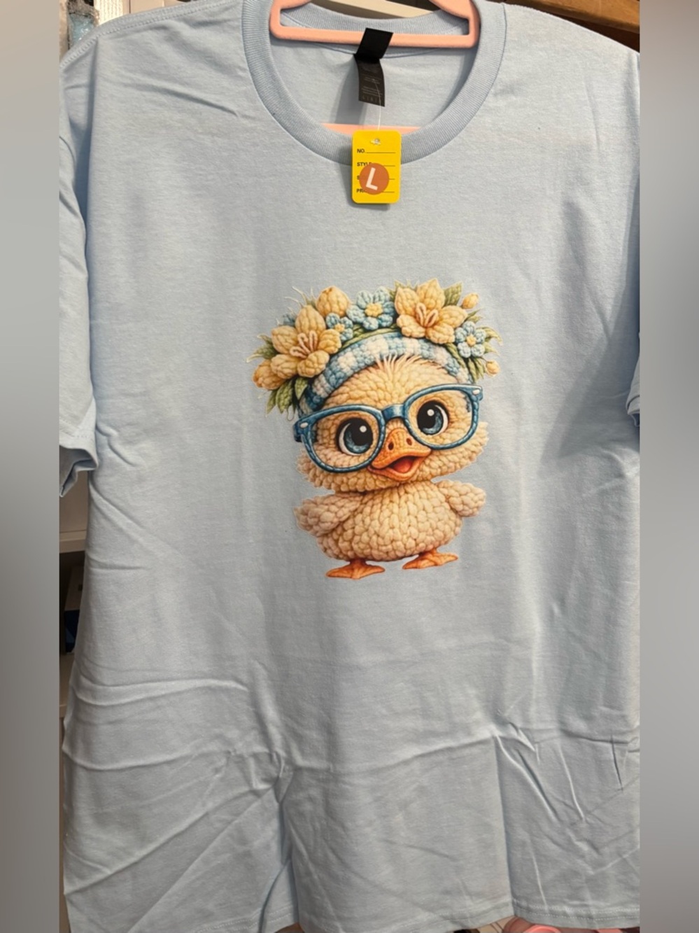 NEW Light Blue Tee with Cute Chick Graphic size Large